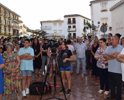 INAUGURADA LA EXPOSICIÓN FOTOGRÁFICA POR EL 50 ANIVERSARIO DE LA VIRGEN DE LOS DOLORES