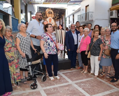 INAUGURADA LA EXPOSICIÓN FOTOGRÁFICA POR EL 50 ANIVERSARIO DE LA VIRGEN DE LOS DOLORES